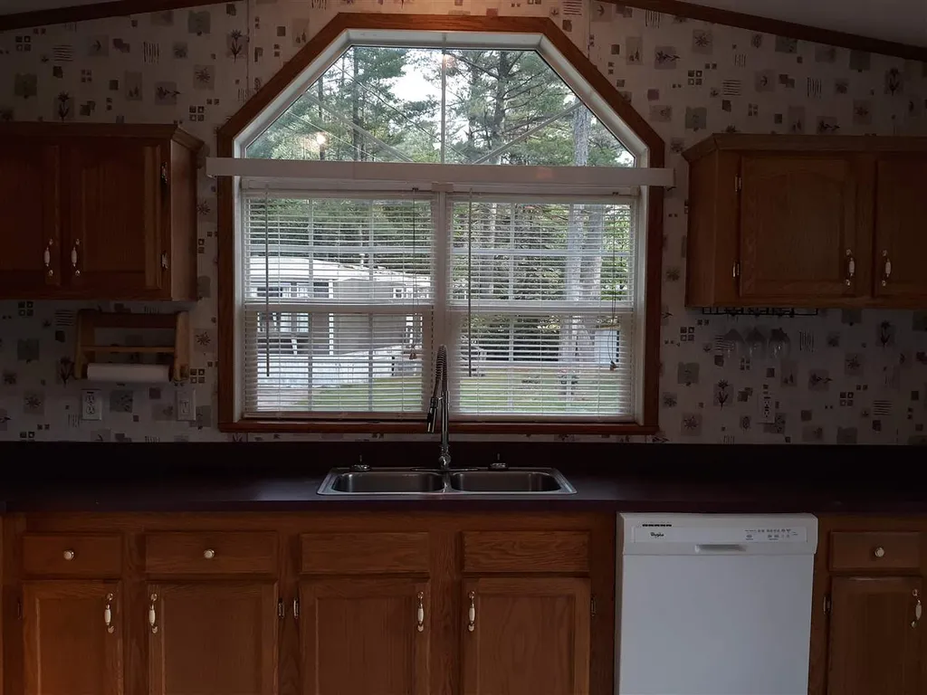 127 Fox Hill Lane Franconia NH 03580
