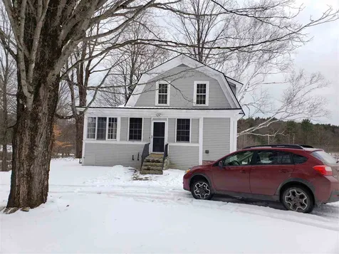 25 Plains Road Claremont NH 03743
