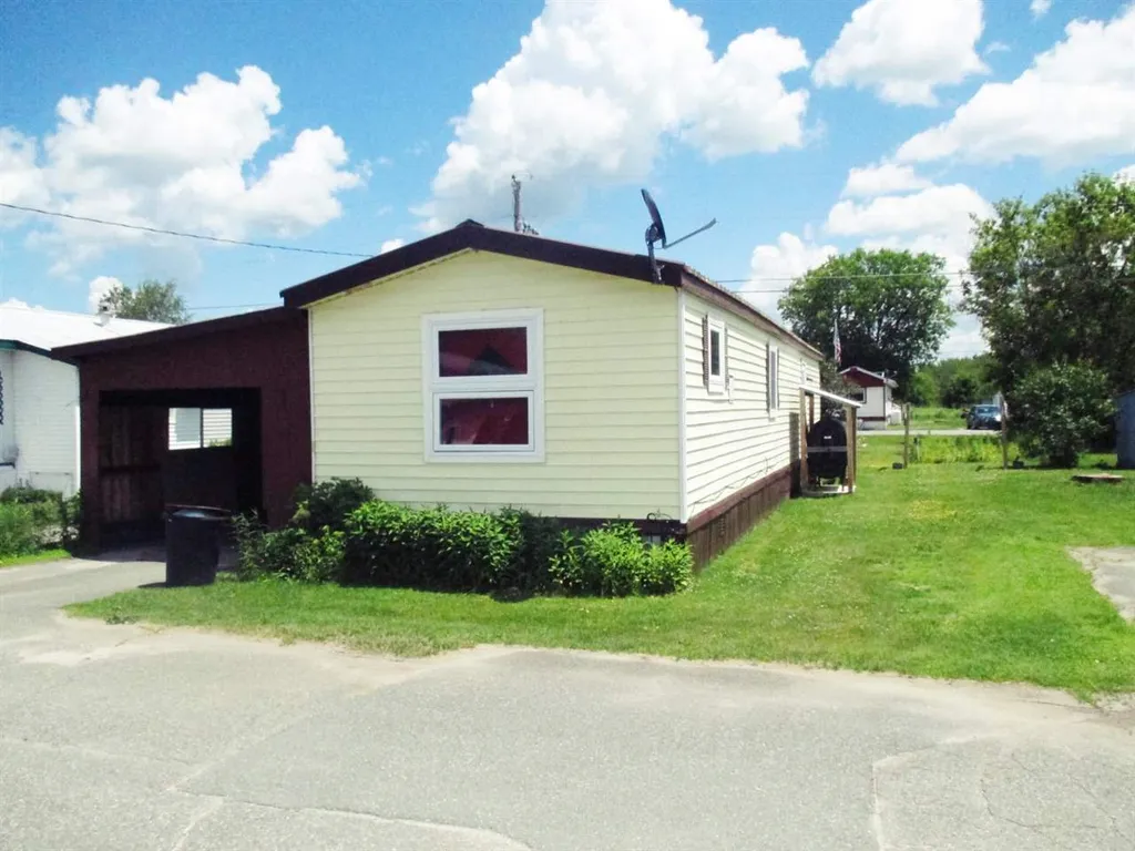224 C-5 Shattuck Hill Road Derby VT 05829