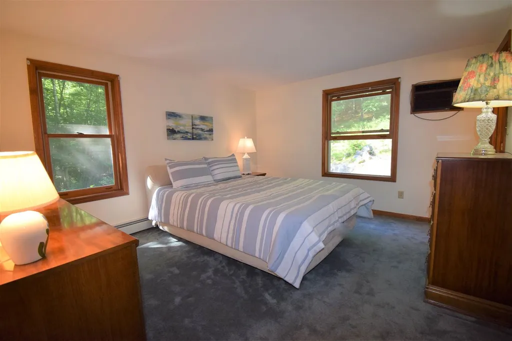 54 Ball Road Kingston NH 03848