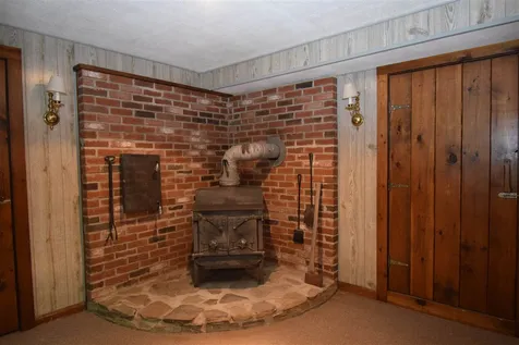 54 Ball Road Kingston NH 03848