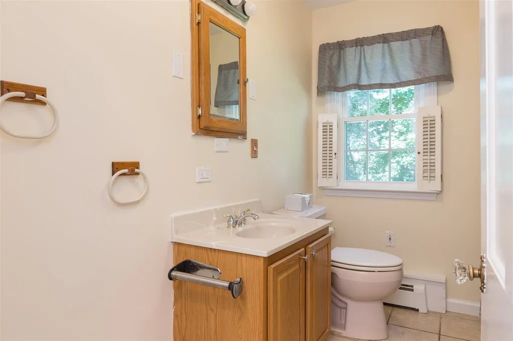 134 Ethan Allen Parkway Burlington VT 05408