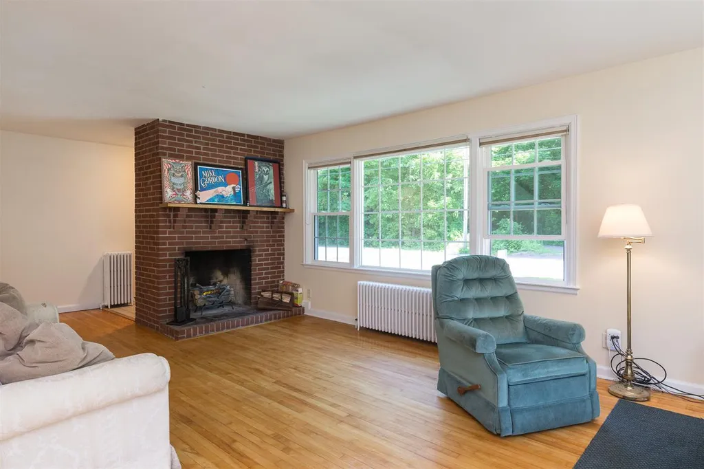 134 Ethan Allen Parkway Burlington VT 05408