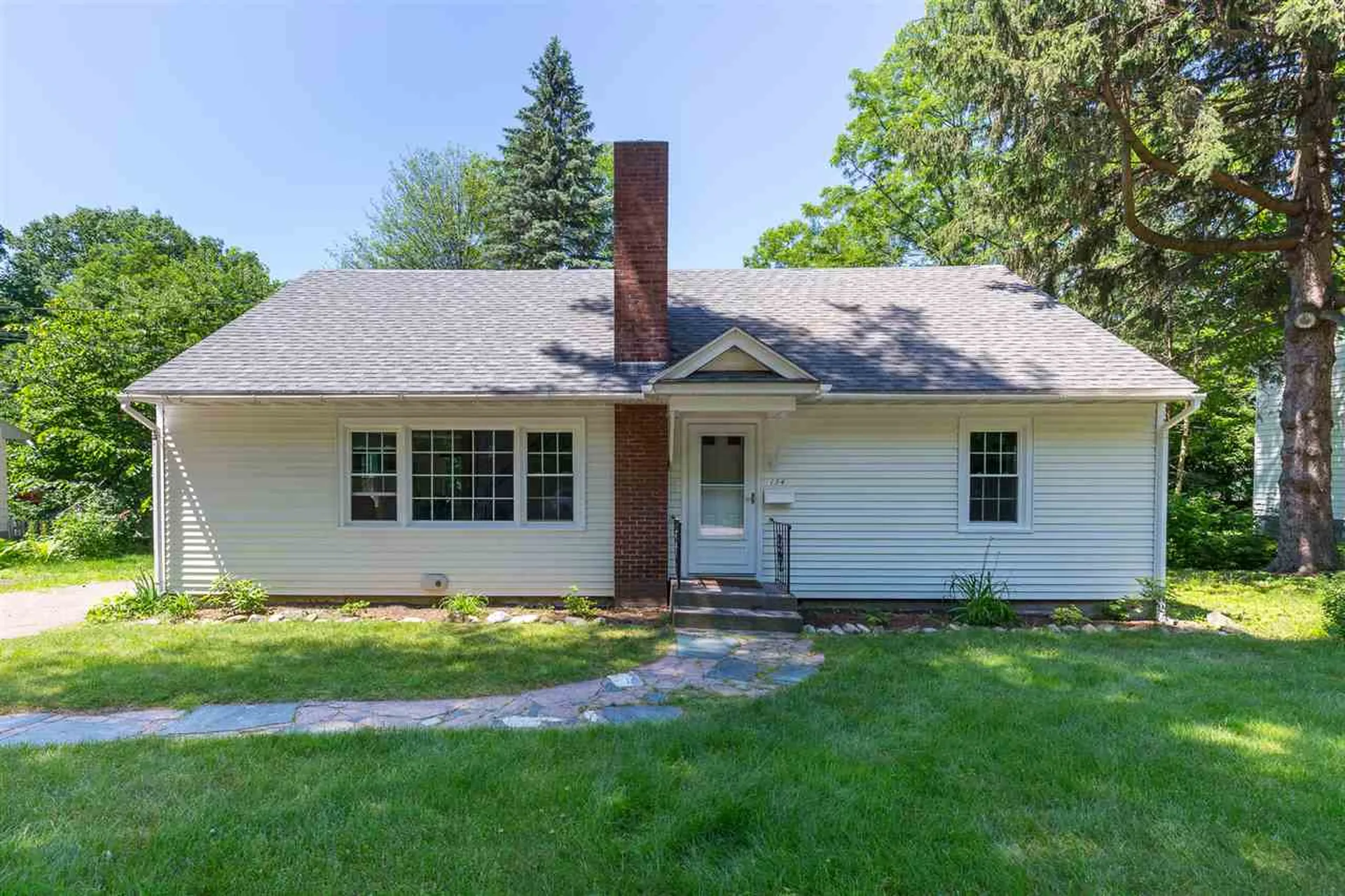 134 Ethan Allen Parkway Burlington VT 05408