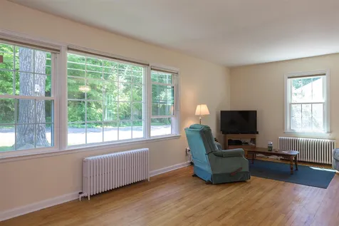 134 Ethan Allen Parkway Burlington VT 05408