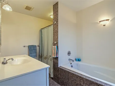 8 Booska Court Vergennes VT 05491