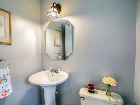 8 Booska Court Vergennes VT 05491