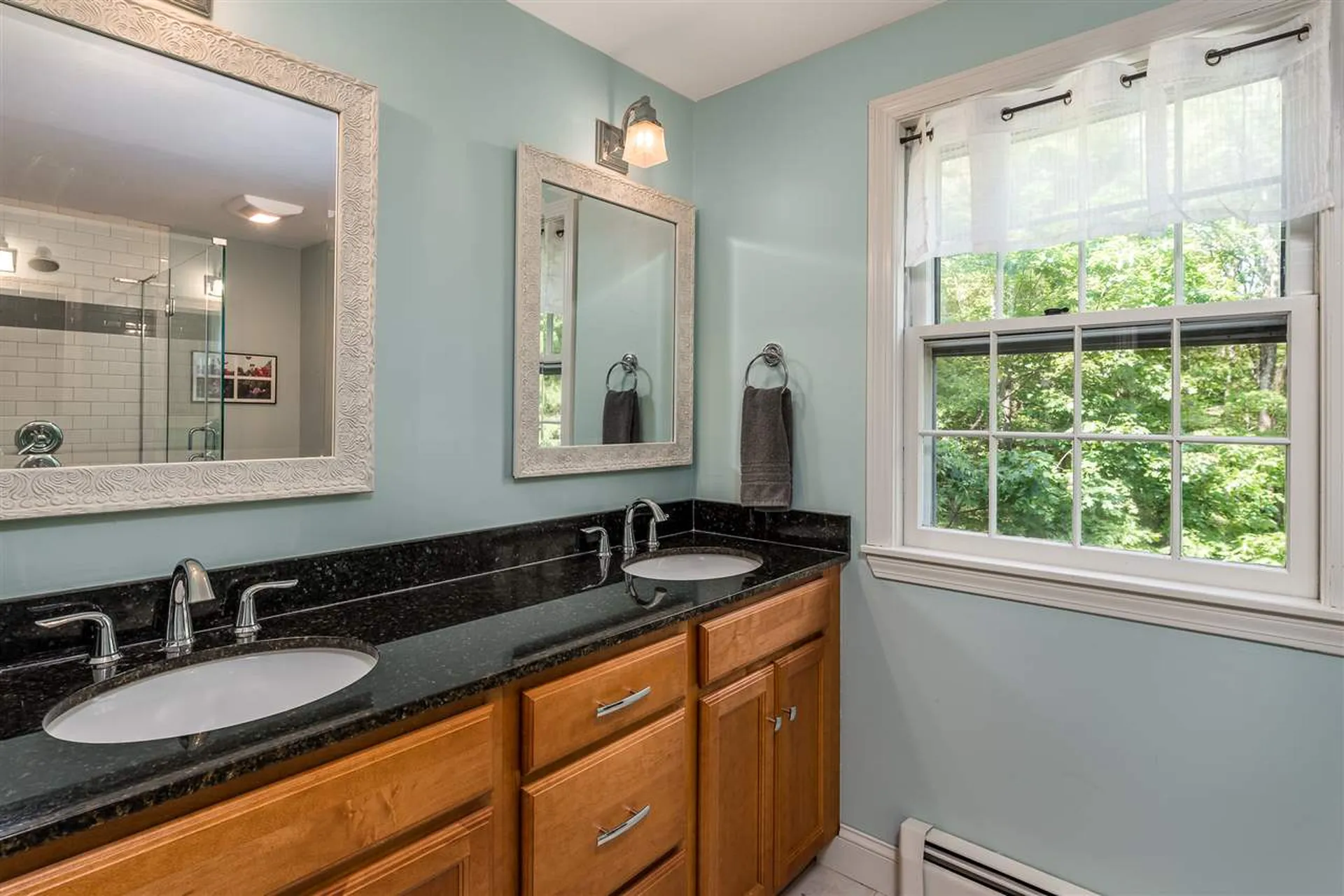 5 Gove Road Brentwood NH 03833