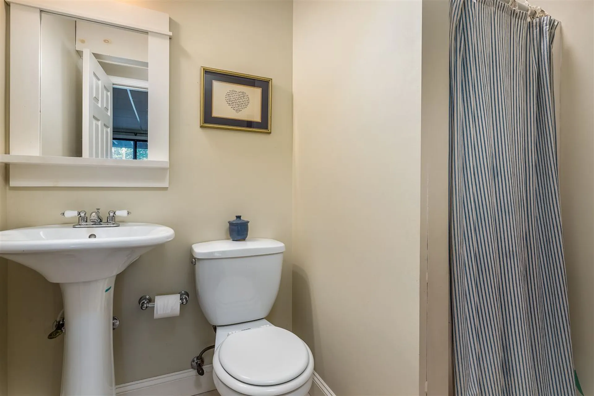 5 Gove Road Brentwood NH 03833