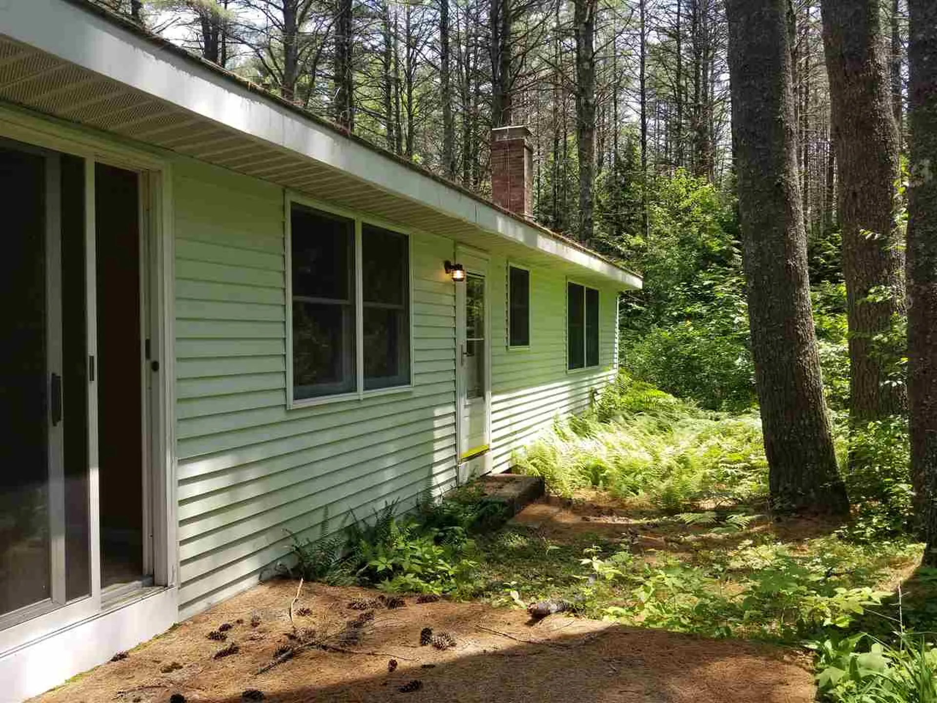 132 Swanzey Lake Road Swanzey NH 03446