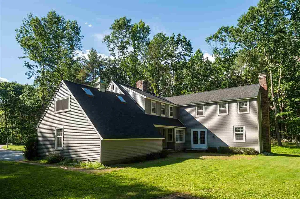 12 Denbow Road Durham NH 03824