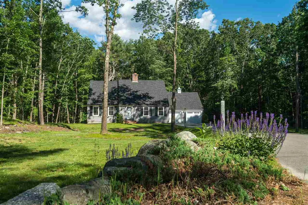 12 Denbow Road Durham NH 03824