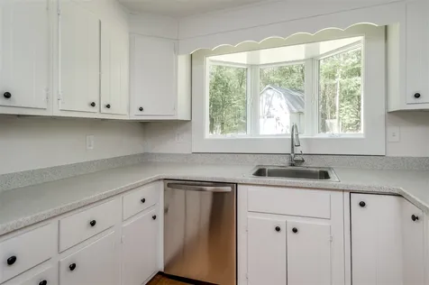 12 Denbow Road Durham NH 03824