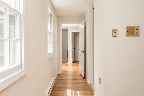 12 Denbow Road Durham NH 03824