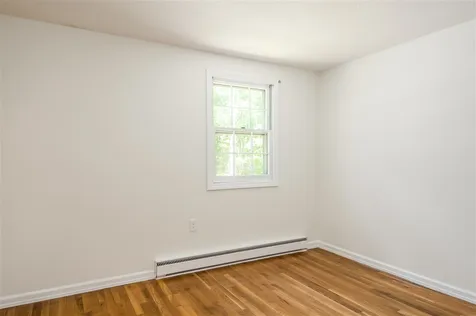 12 Denbow Road Durham NH 03824