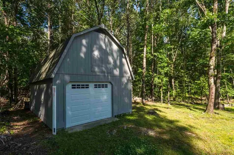 12 Denbow Road Durham NH 03824