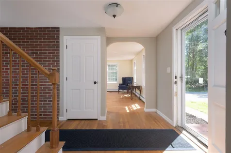 12 Denbow Road Durham NH 03824