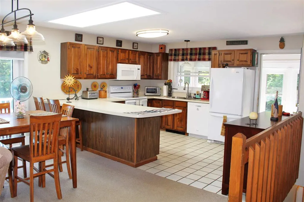 208 Overlook Drive Bristol NH 03222