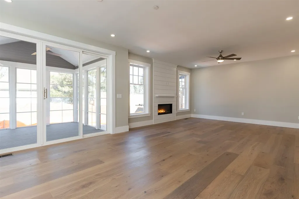 142 Mill Pond Way Portsmouth NH 03801