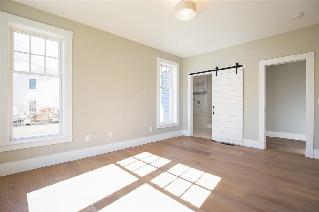 142 Mill Pond Way Portsmouth NH 03801