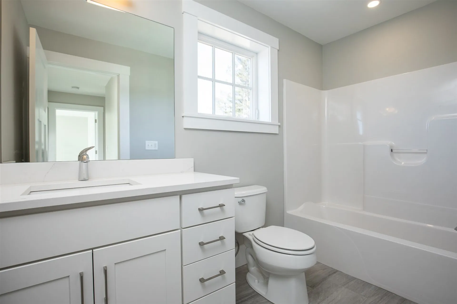 142 Mill Pond Way Portsmouth NH 03801