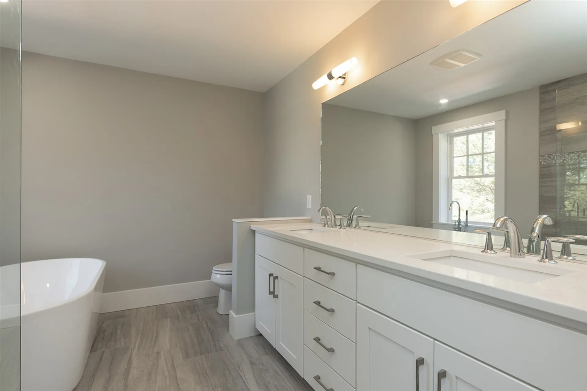 142 Mill Pond Way Portsmouth NH 03801