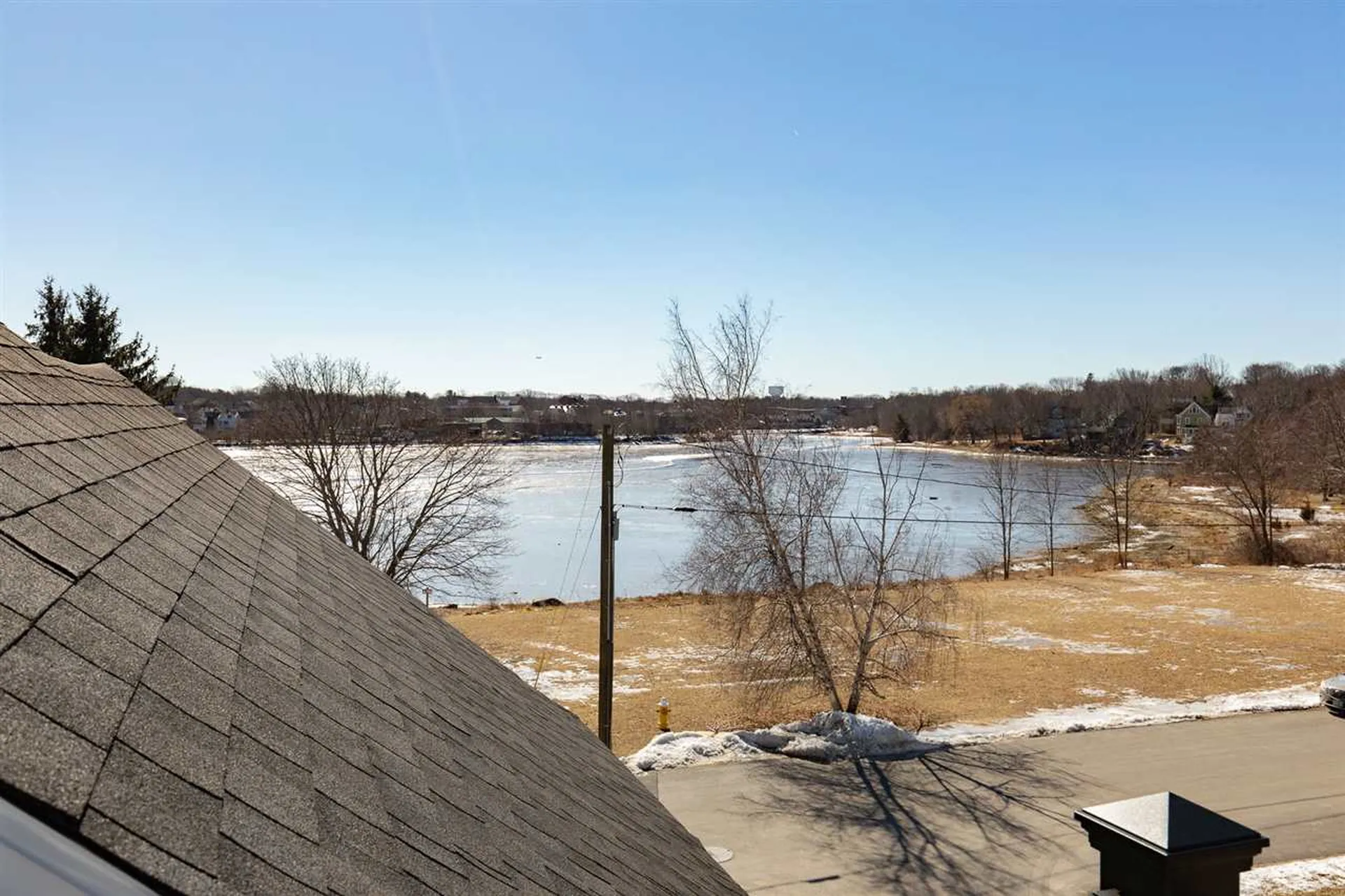 142 Mill Pond Way Portsmouth NH 03801