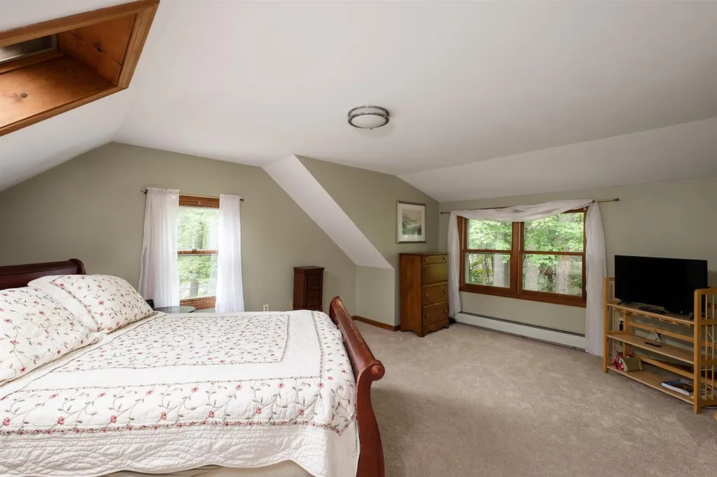 17 Beaver Dam Road South Berwick ME 03908