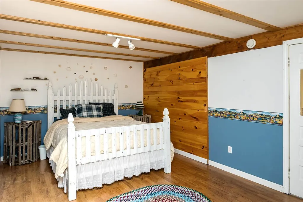 17 Beaver Dam Road South Berwick ME 03908