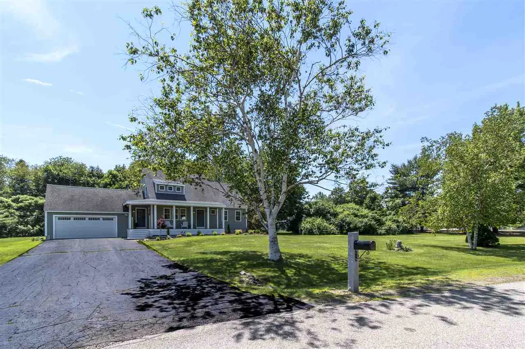 2 Coombs Farm Road Greenland NH 03840