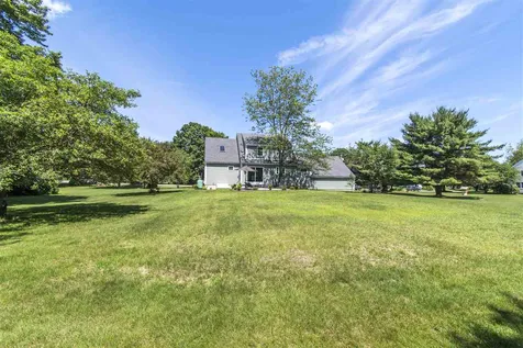 2 Coombs Farm Road Greenland NH 03840