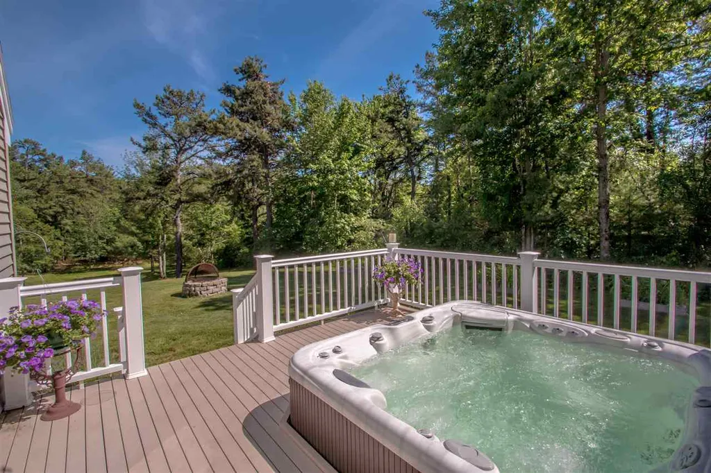 16 Caroline Drive Brownfield ME 04010