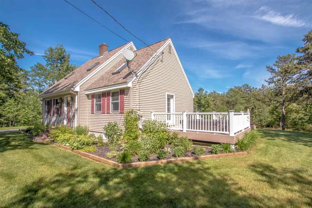 16 Caroline Drive Brownfield ME 04010