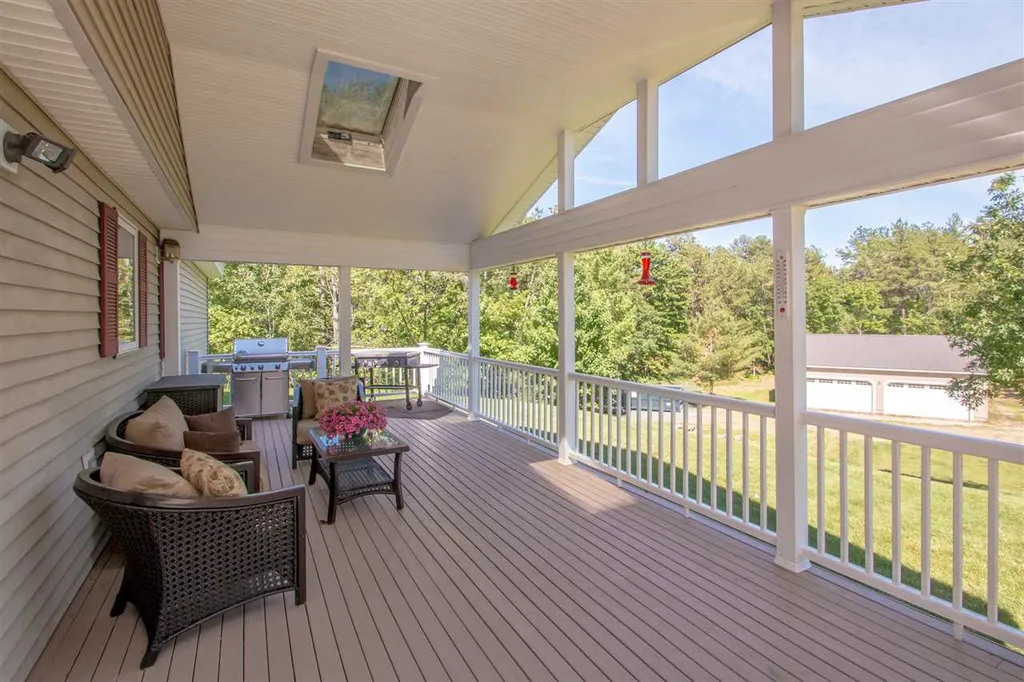 16 Caroline Drive Brownfield ME 04010