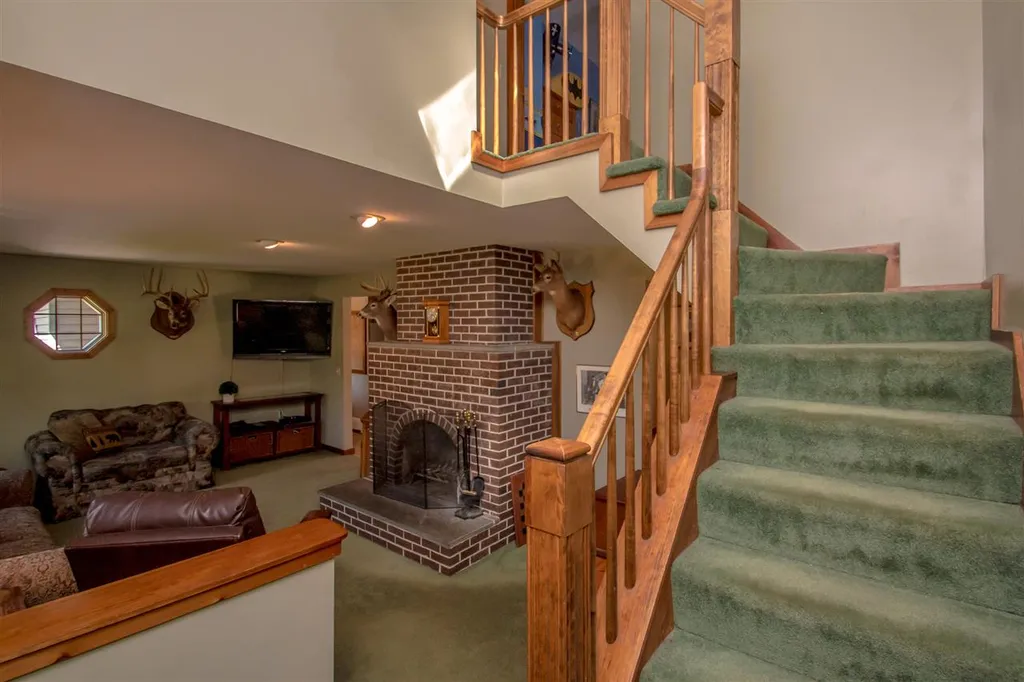 16 Caroline Drive Brownfield ME 04010