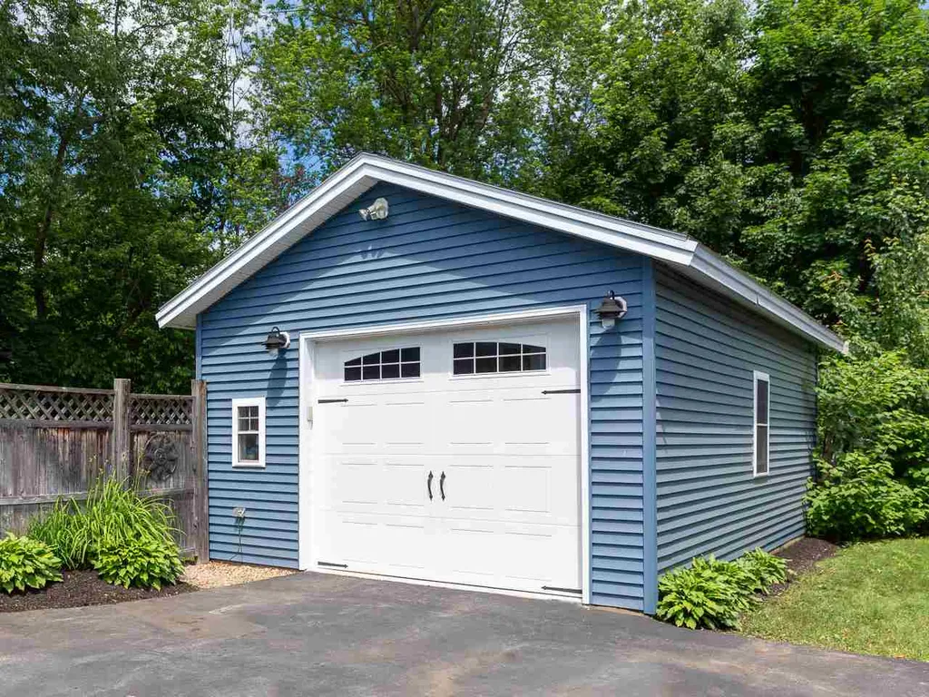 36 Railroad Avenue Rochester NH 03839