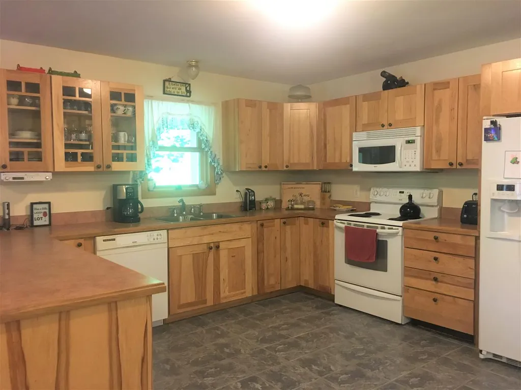 34 Patten Road Hill NH 03243