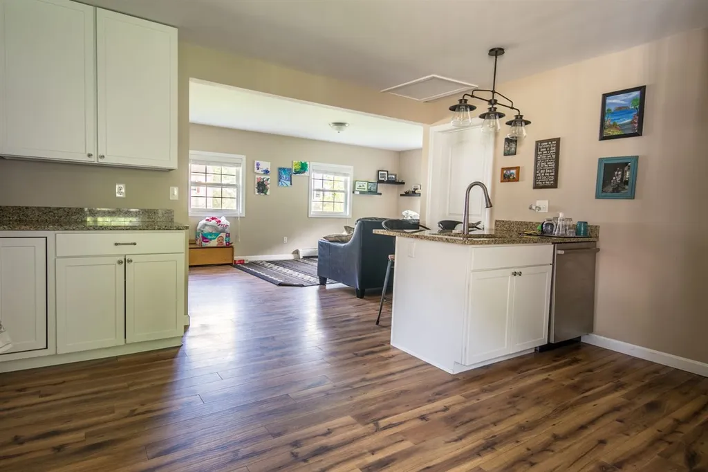 90 Loaldo Drive Burlington VT 05408
