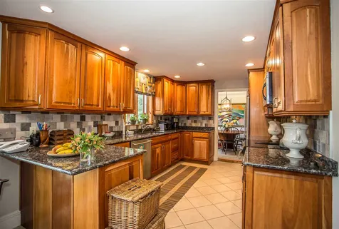 46 Old Jaffrey Road Peterborough NH 03458
