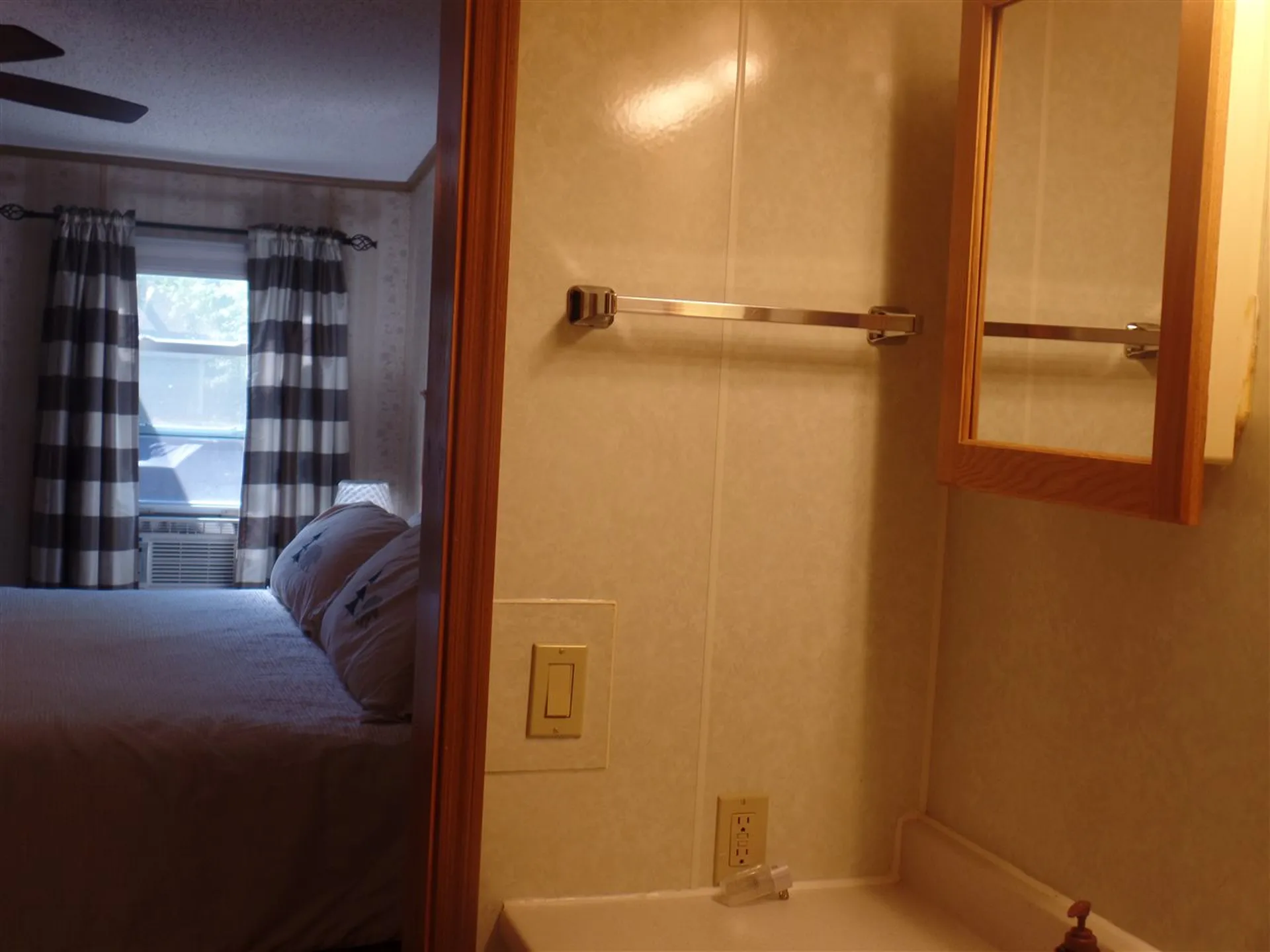 10 Malloy Avenue Gorham NH 03581