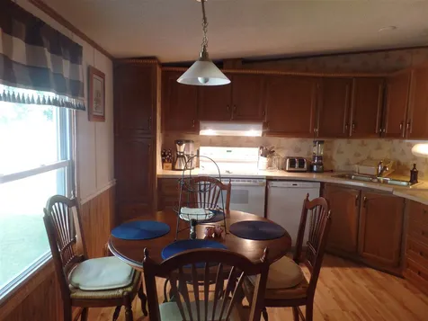 10 Malloy Avenue Gorham NH 03581