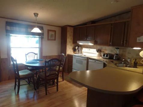 10 Malloy Avenue Gorham NH 03581