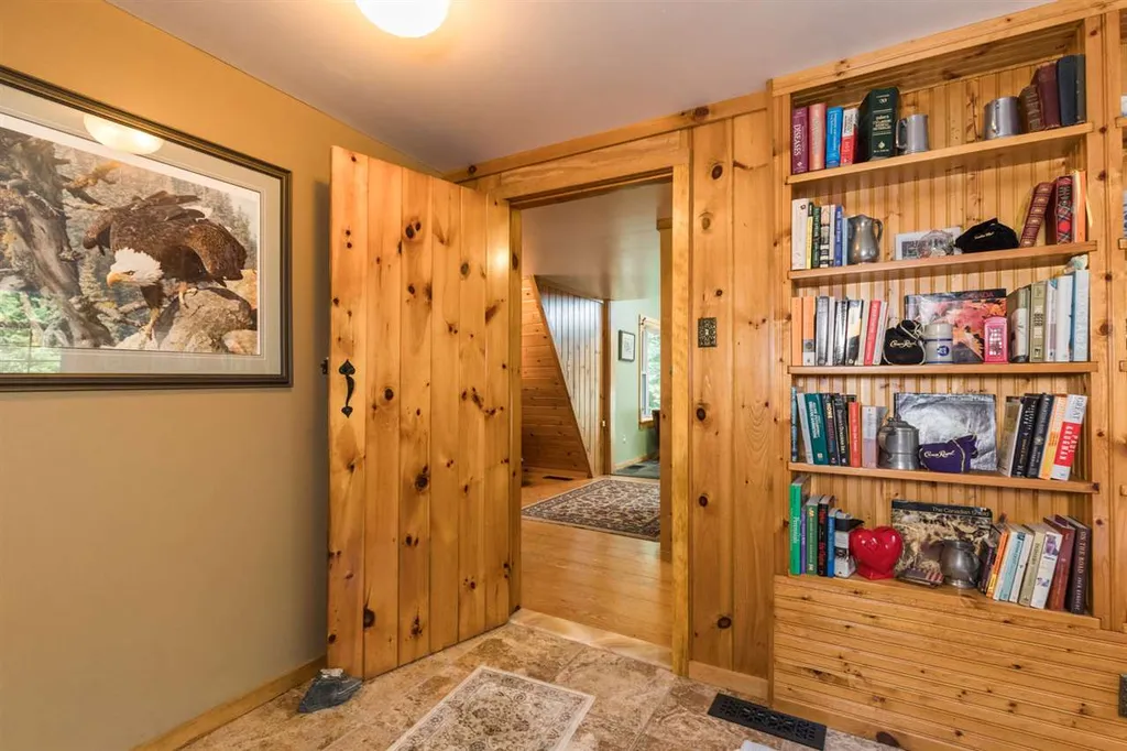 60 Prescott Road Raymond NH 03077