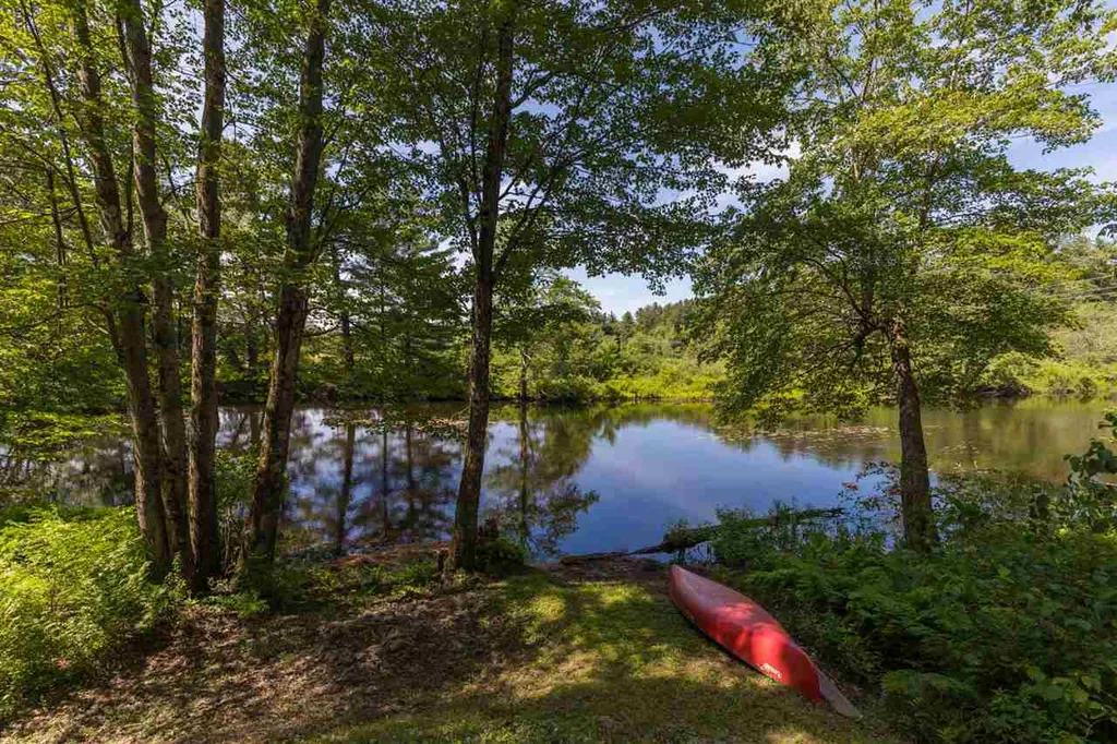 60 Prescott Road Raymond NH 03077