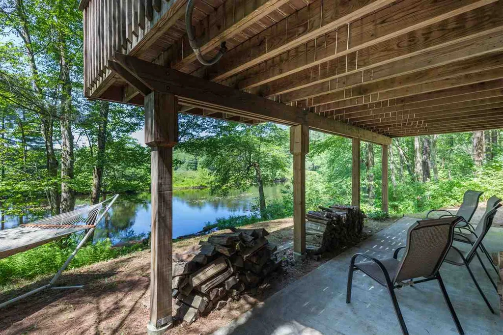 60 Prescott Road Raymond NH 03077
