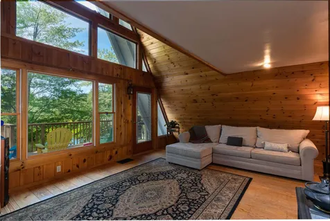 60 Prescott Road Raymond NH 03077