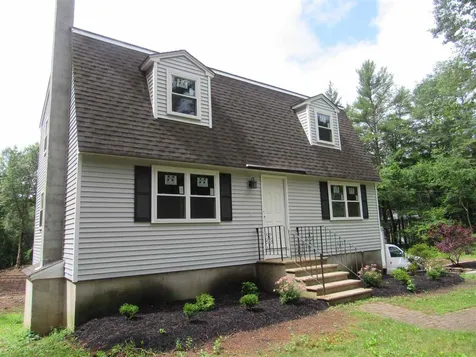 59 Alexander Road Londonderry NH 03053