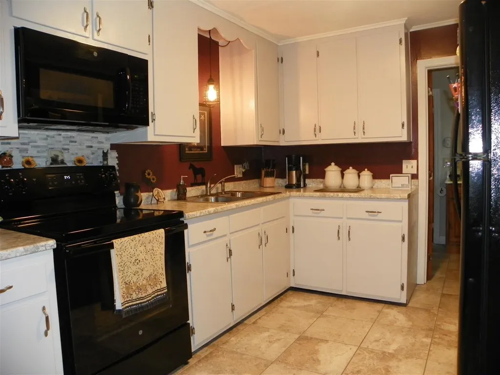 255 Pond Road Surry NH 03431