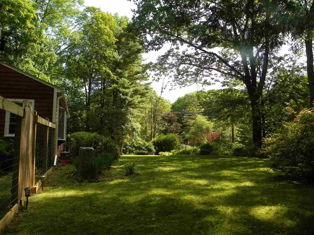 255 Pond Road Surry NH 03431