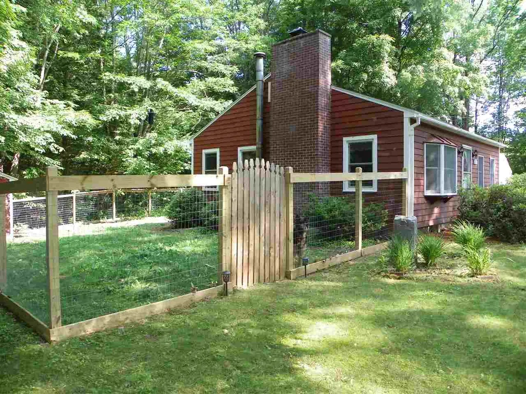 255 Pond Road Surry NH 03431